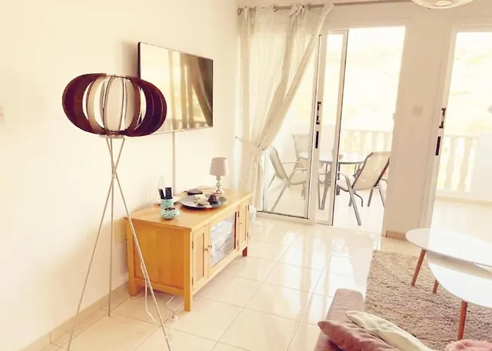 Peyia Resort Apartment