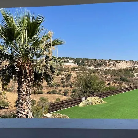 Peyia Resort Apartment Διαμέρισμα Πέγεια