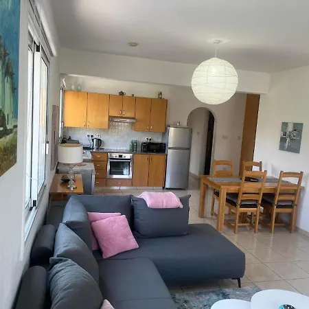 Peyia Resort Apartment *